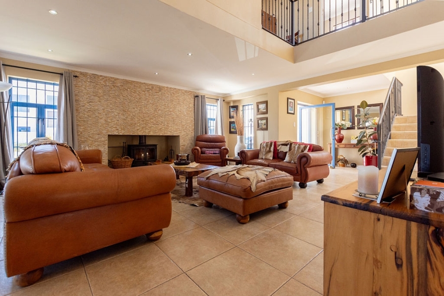 4 Bedroom Property for Sale in Blue Lagoon Western Cape